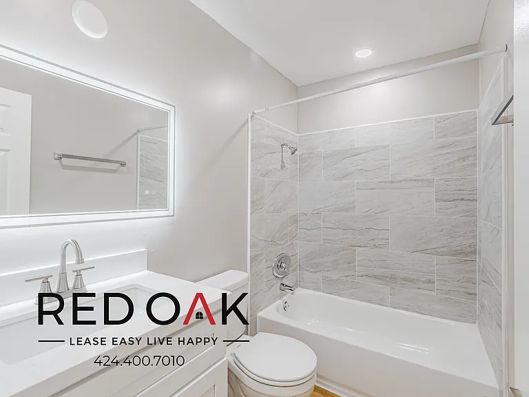 921 W 82nd St #2 — Photo 20