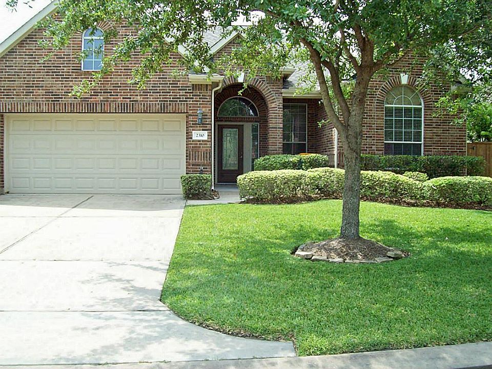 1st image of 2310 N Lago Vista Dr