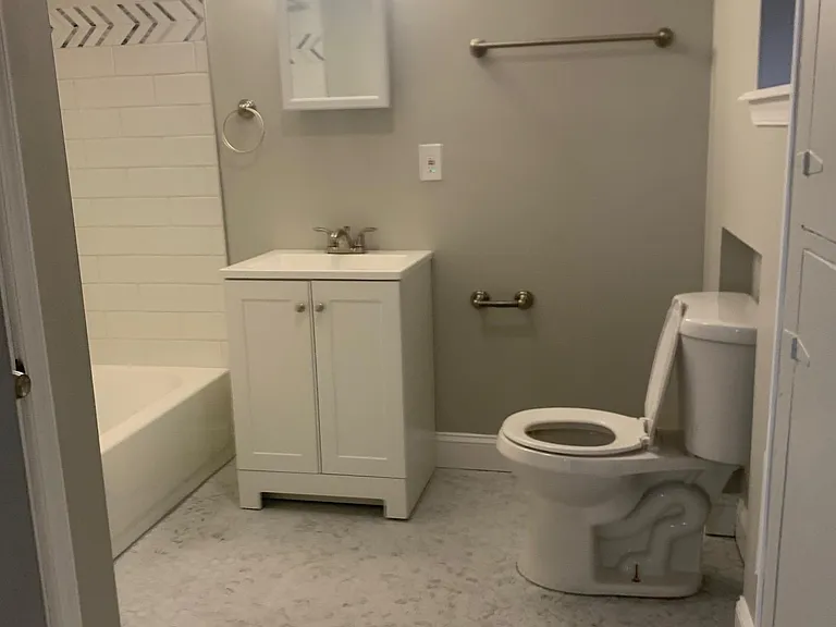 1804 Eastern Ave #1 — Photo 5