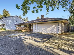 13621 SE Harrison Ct, Portland, OR 97233