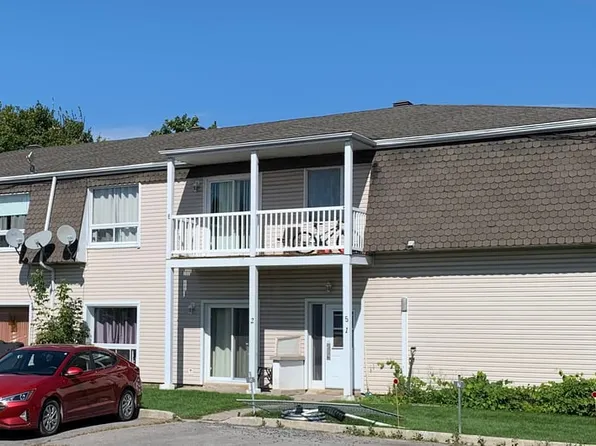 897 Notre Dame St #7, Russell, ON K0A 1W1