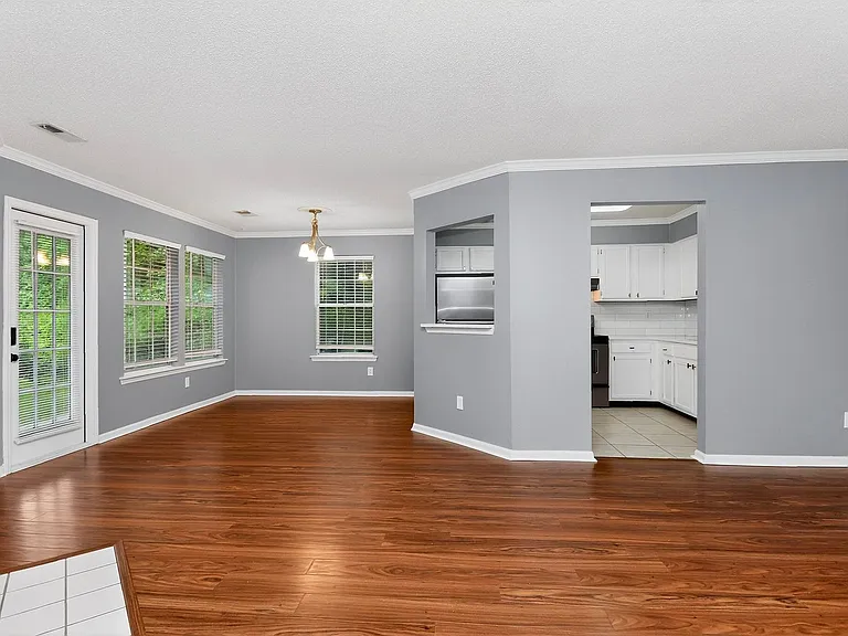 6510 Clavell Ln #B — Photo 8