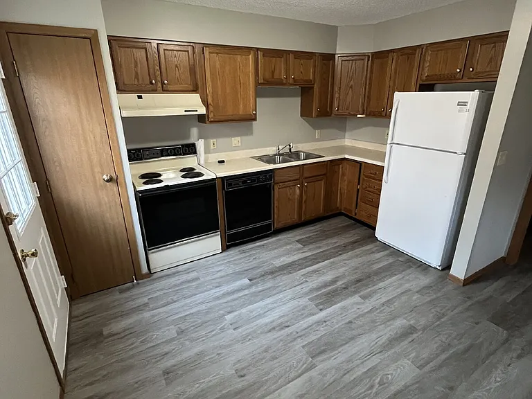 342 W Parkwood St — Photo 9