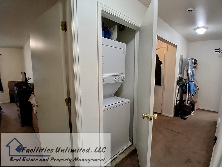 1803 S 10th St #B — Photo 9
