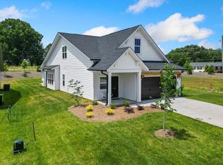1692 Ashmead Ln, Clemmons, NC 27012