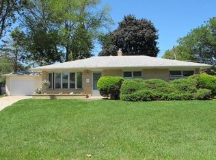 3871 N 85th St, Milwaukee, WI 53222