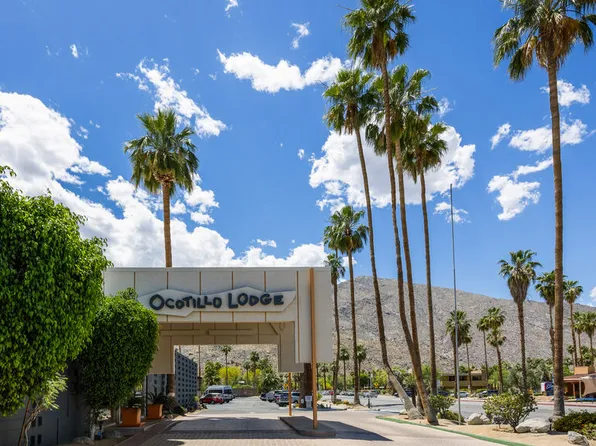 1111 E Palm Canyon Dr #350, Palm Springs, CA 92264