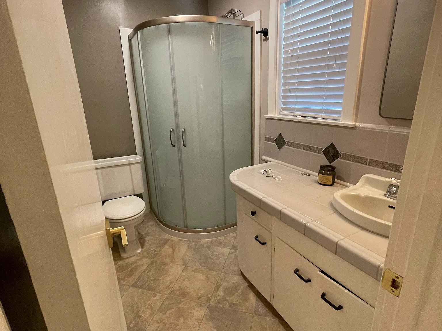 1 bed, 733 sqft, $2,695 — Photo 2