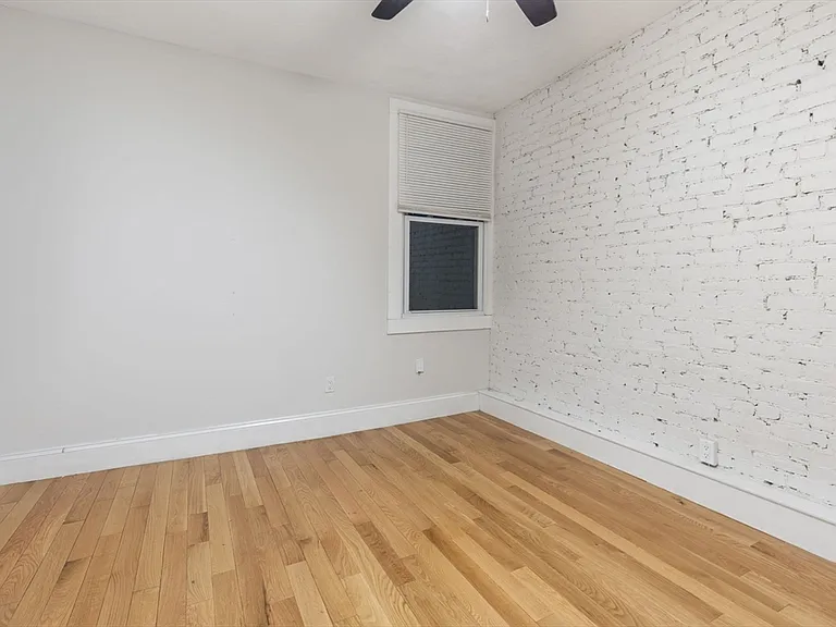 64 Florida St #2 — Photo 17