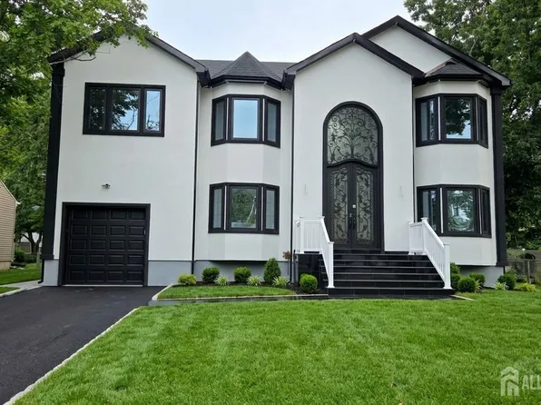 10 Poe Ave, Somerset, NJ 08873