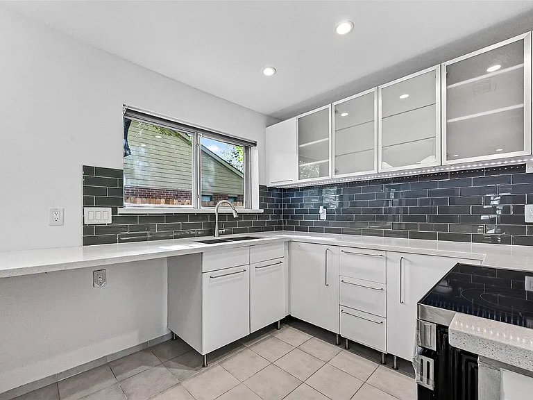10315 Goodrum Rd — Photo 18