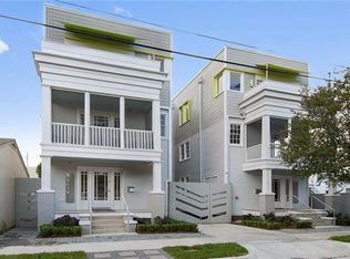 8218 Maple St, New Orleans, LA 70118