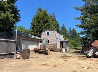 750 Old County Rd, Brookings, OR 97415