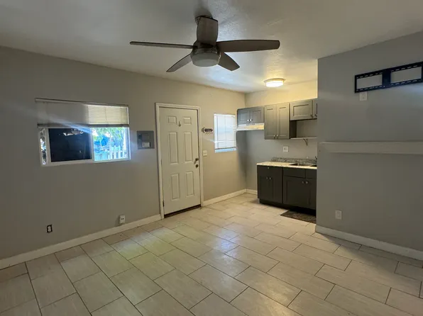 205 W Raymond St #A, Compton, CA 90220