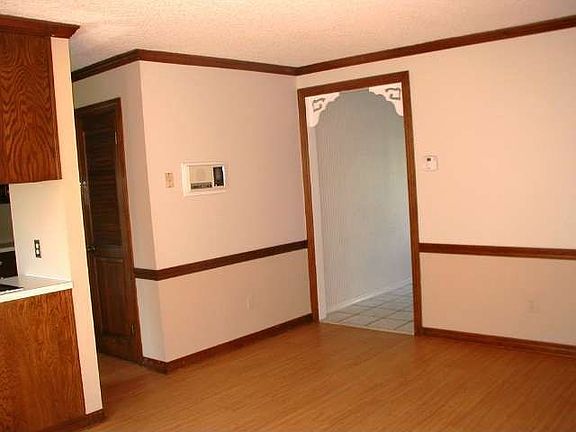 Informal Dining Area / Breakfast Nook