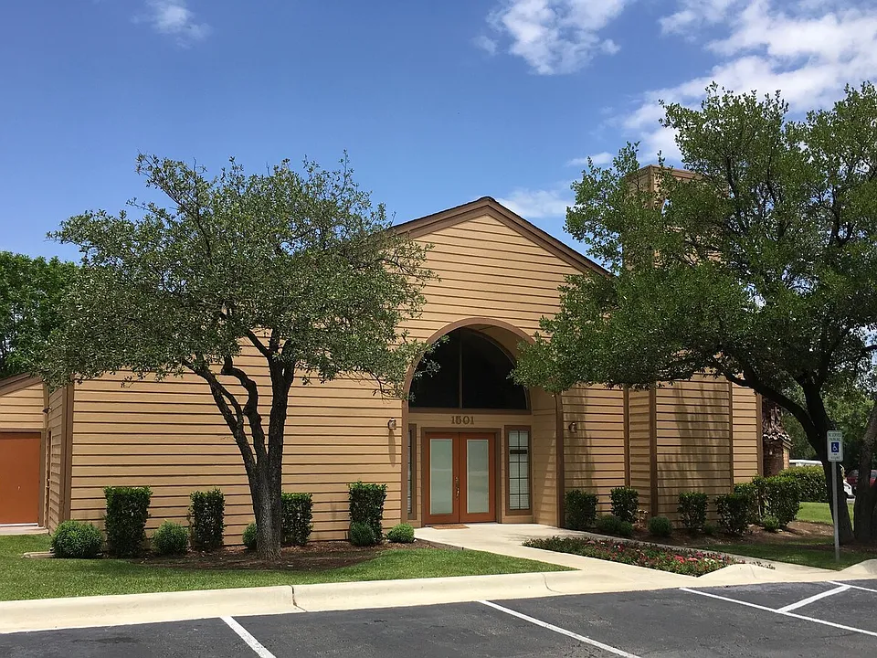 Apple Creek Apartments