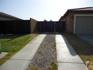 4th image of 41235 Bear Creek St