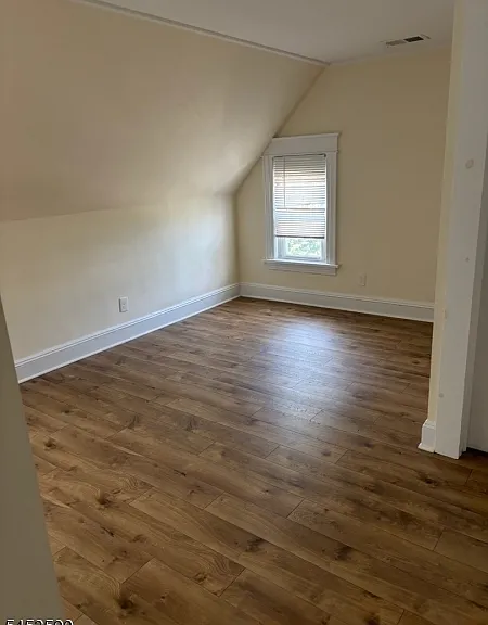 16 Summit Ave #3 — Photo 4