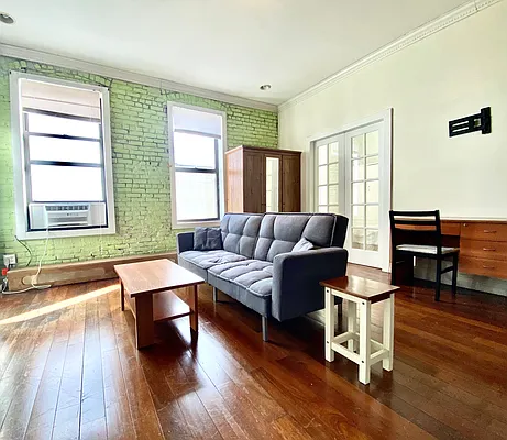 Rented by Voro NYC | media 22