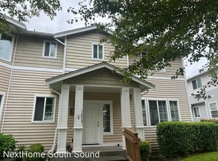 1653 Burnside Pl UNIT B, Dupont, WA 98327