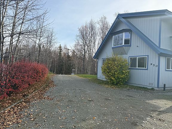 2nd image of 950 S Lower Rd