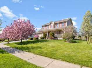 277 Wildflower Cir, Williston, VT 05495