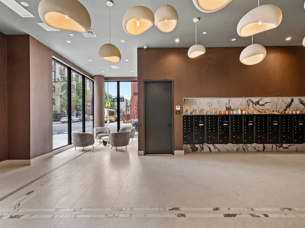 2602 Snyder Avenue image 17 of 33