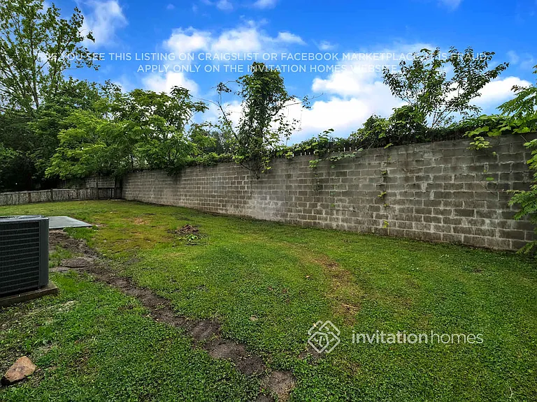 8061 Delaroche Dr — Photo 23