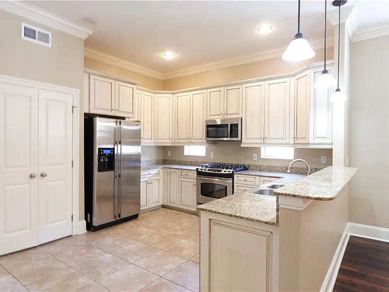 4527 Camel St — Photo 5
