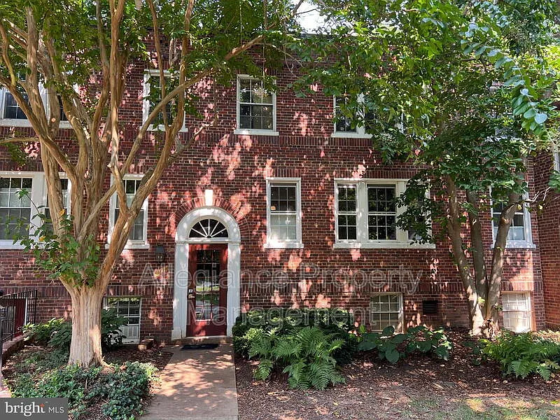 1741 N Troy St #8-422