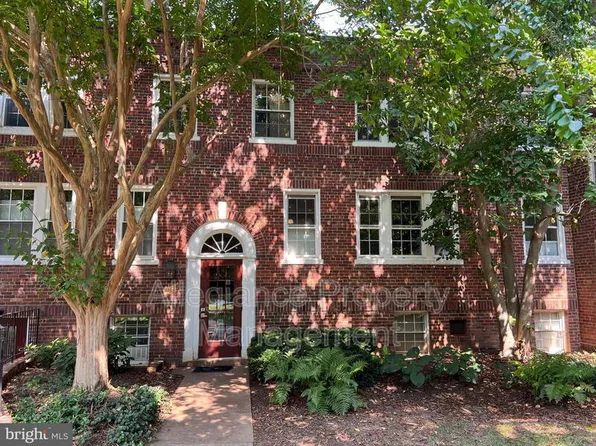 1741 N Troy St #8-422, Arlington, VA 22201