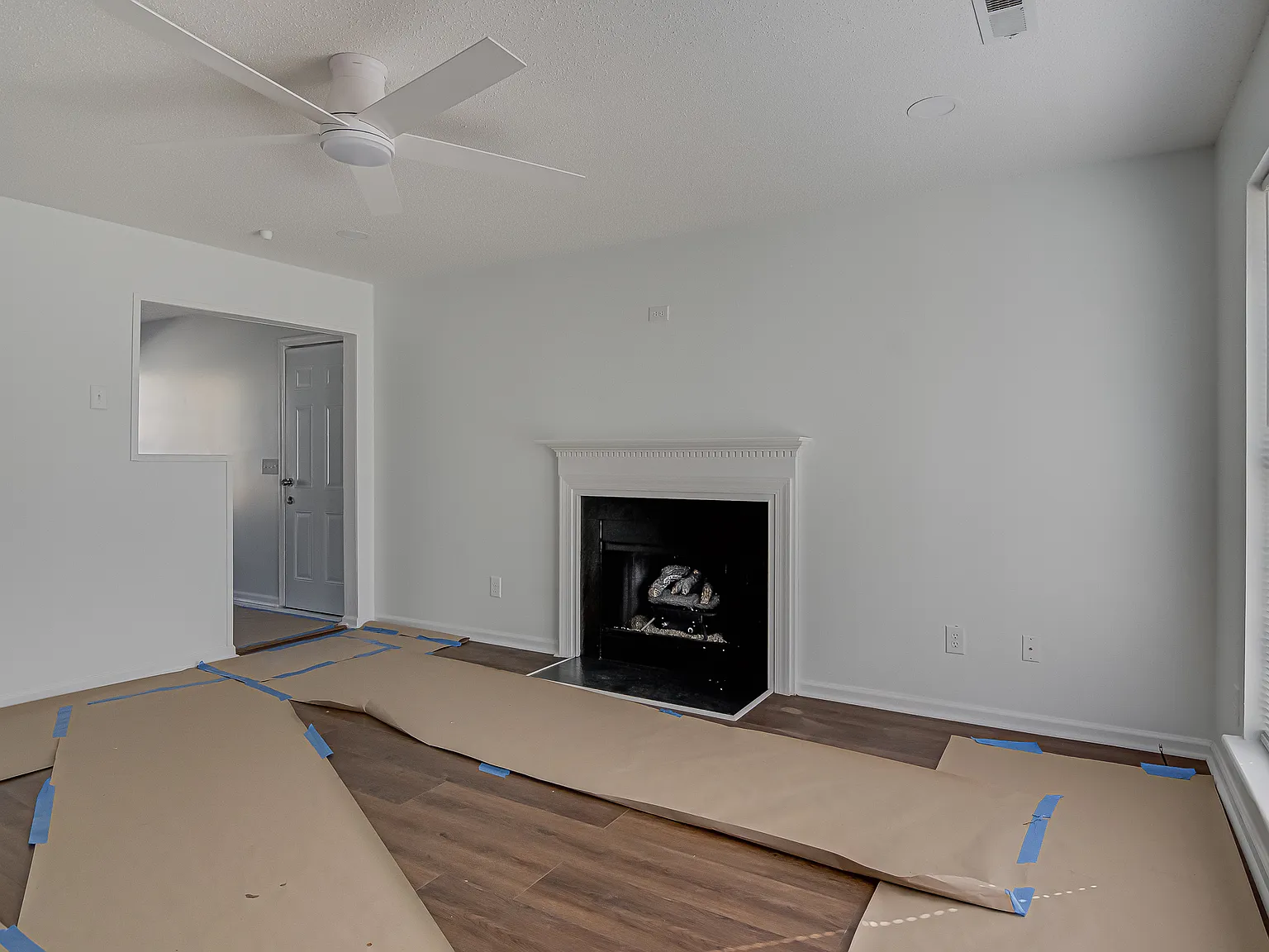 3 bed, 1135 sqft, $1,850 — Photo 4
