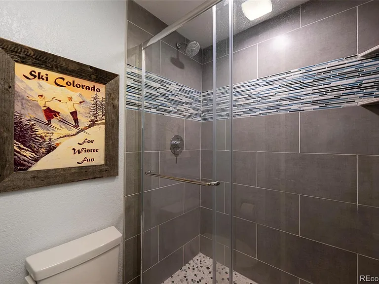 195 Village Dr #6-22 — Photo 8