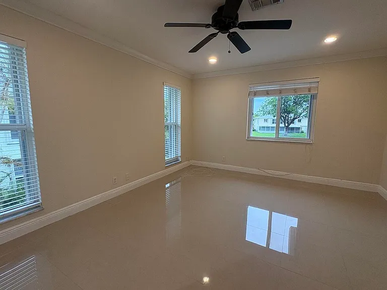 1441 NW 19th Ter #201 — Photo 15