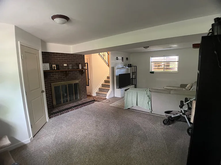 354 S 21st Ave — Photo 20