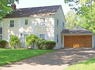 112 Bridle Path Rd, Springfield, MA 01118