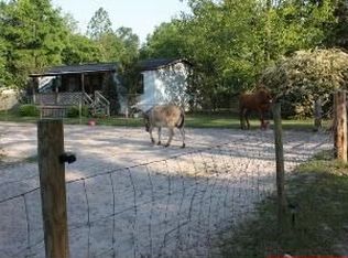 94 Windsong Cir S, Crawfordville, FL 32327