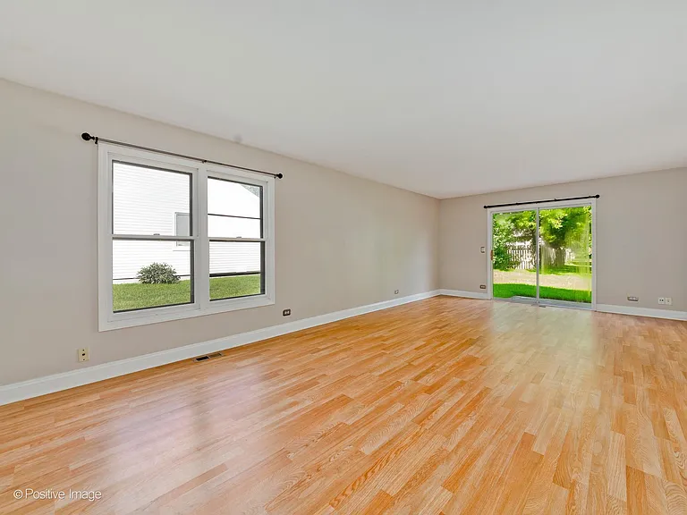 601 Willington Dr — Photo 12