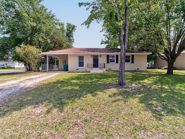 414 Greenview Drive, Wilmington, NC 28411