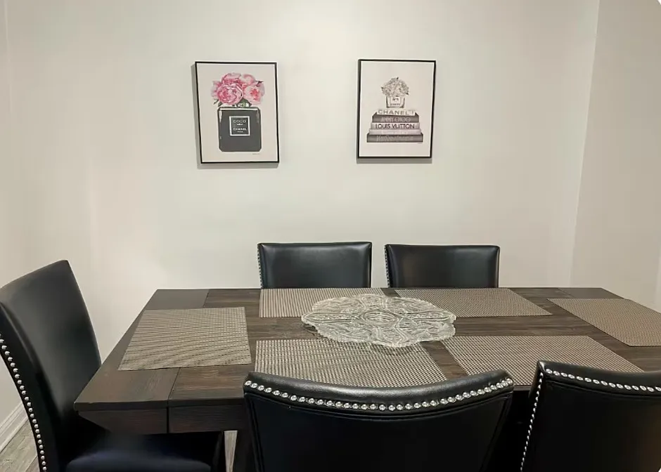 3 bed, $2,100 — Photo 2