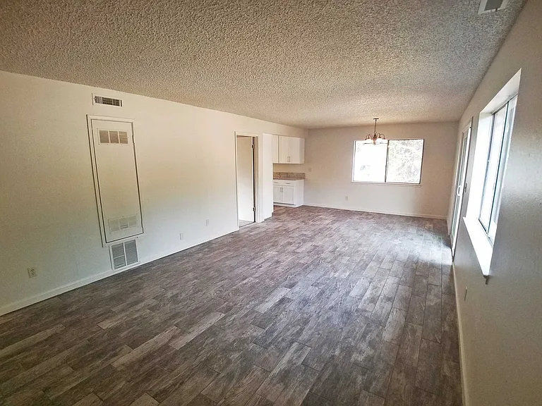 17 Jolley Way — Photo 10