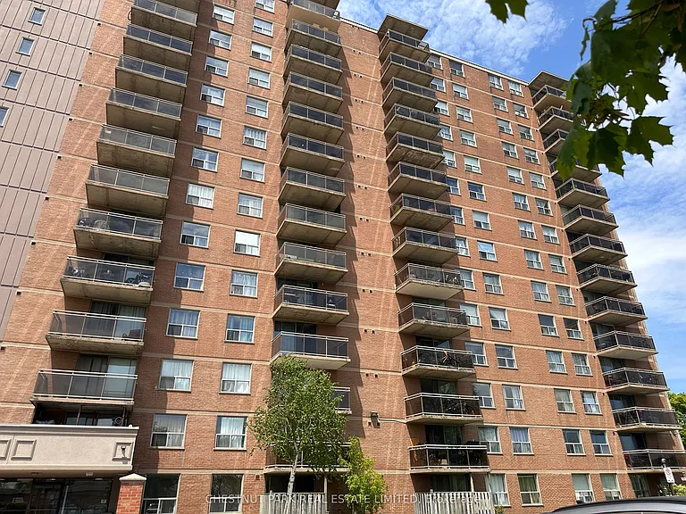 1060 Caven St #202 — Photo 35