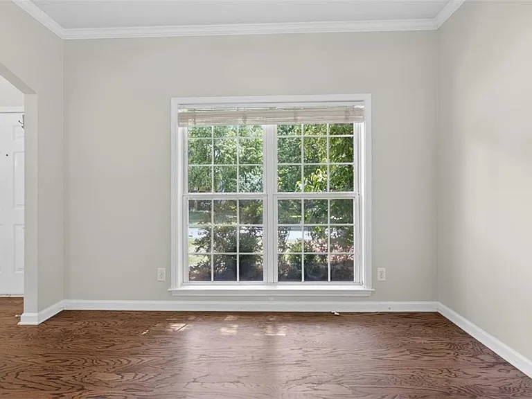 28 Stonehenge Ct — Photo 6