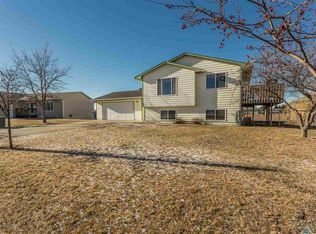 527 Suni Ave, Baltic, SD 57003