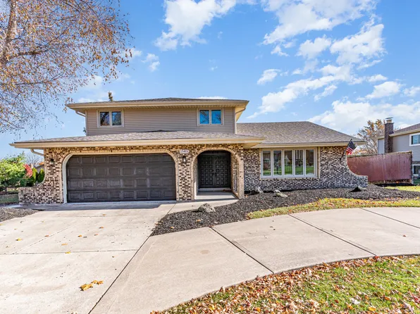 15401 Orlan Brook Dr, Orland Park, IL 60462
