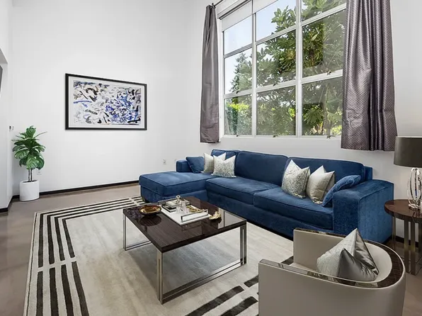 3405 Helen St APT 3, Oakland, CA 94608
