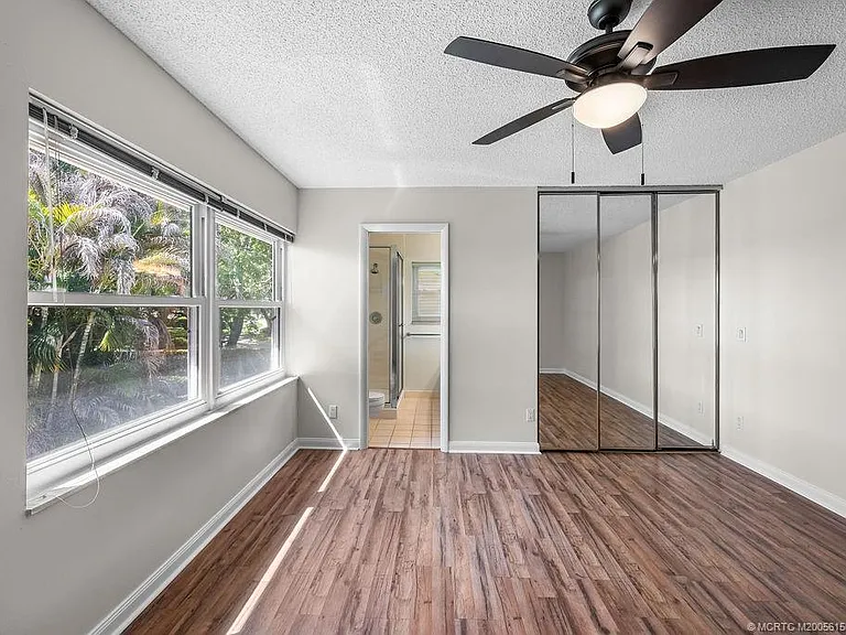 2905 SW Lakemont Pl #2905 — Photo 29