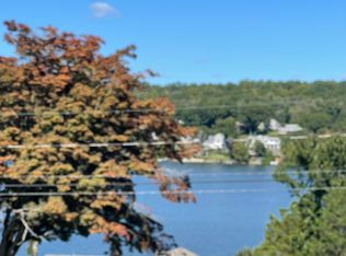 93 N Lake Shore Dr, Brookfield, CT 06804