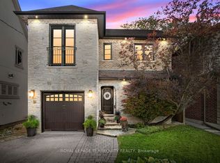 12 Elliott Ave, Toronto, ON M8X2P8