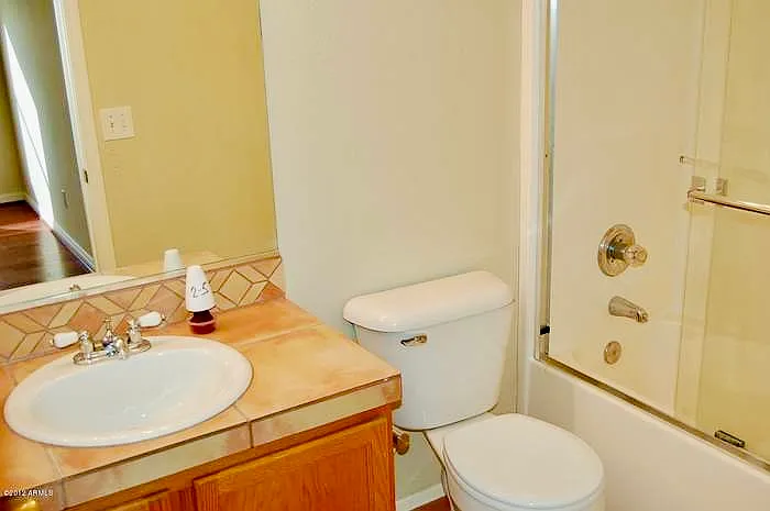 8942 E Shangri La Rd — Photo 7